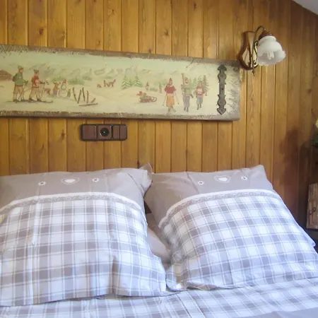 San Marsial Y Apartment